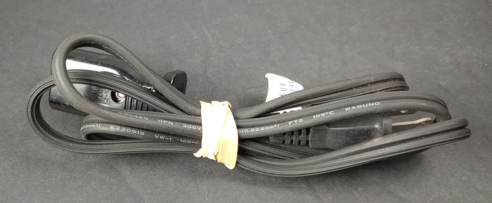West Bend Stir Crazy Popcorn Popper #82306 Replacement Part Power Cord Plug